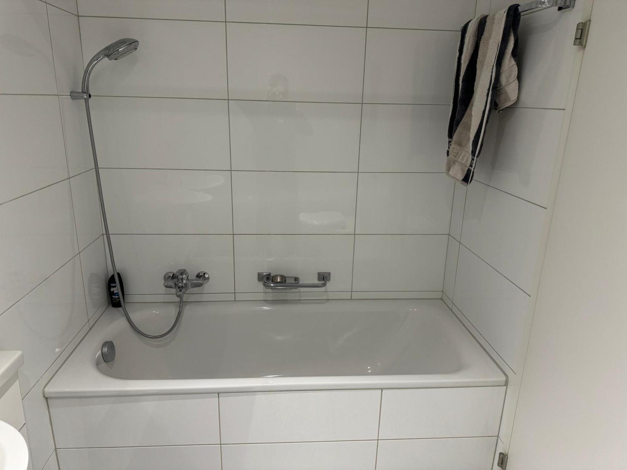 Vk - R - Zuerich Airport - Luxury - Home Stay - Raetschengaessli - クローテン エクステリア 写真